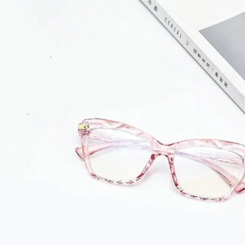 NEW Pink Crystal Fashion Glasses